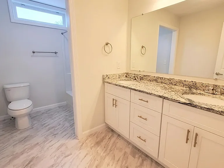 38 Triangle St #4 — Photo 10