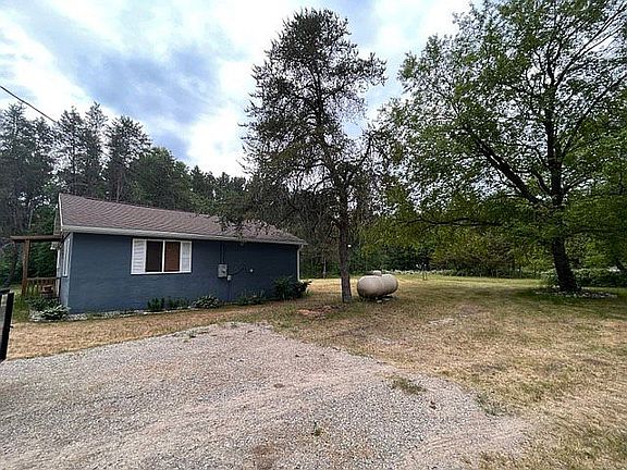 3rd image of 231 Old M 37 Hwy #37