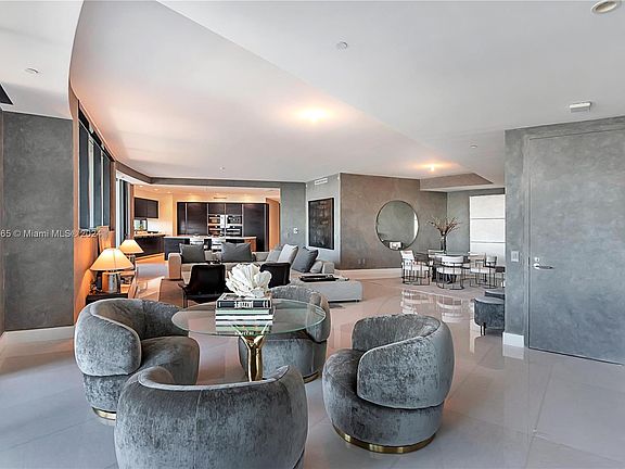 3rd image of 18555 Collins Ave APT 3503