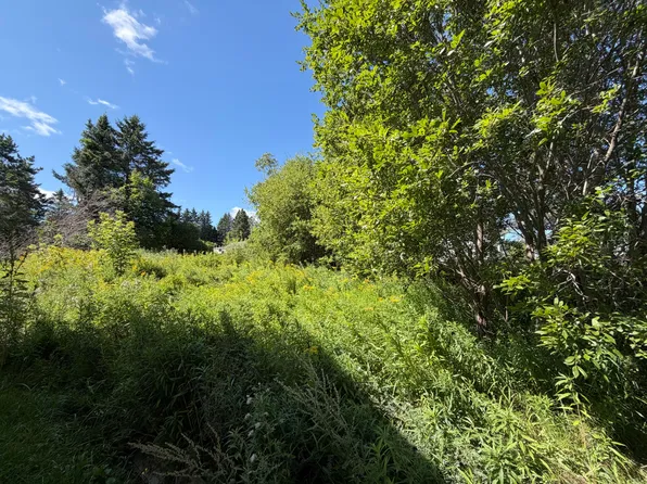 19 Katahdin Avenue, Caribou, ME 04736