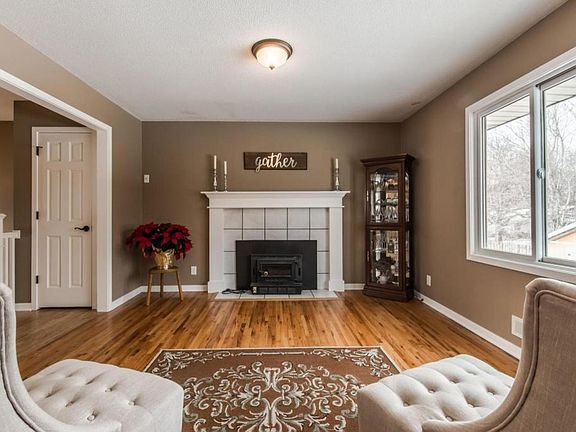 4th image of 2618 Fairlawn Dr