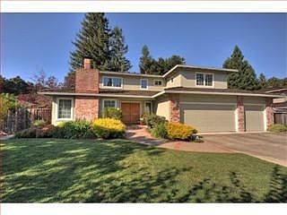 1st image of 990 Eastwood Pl