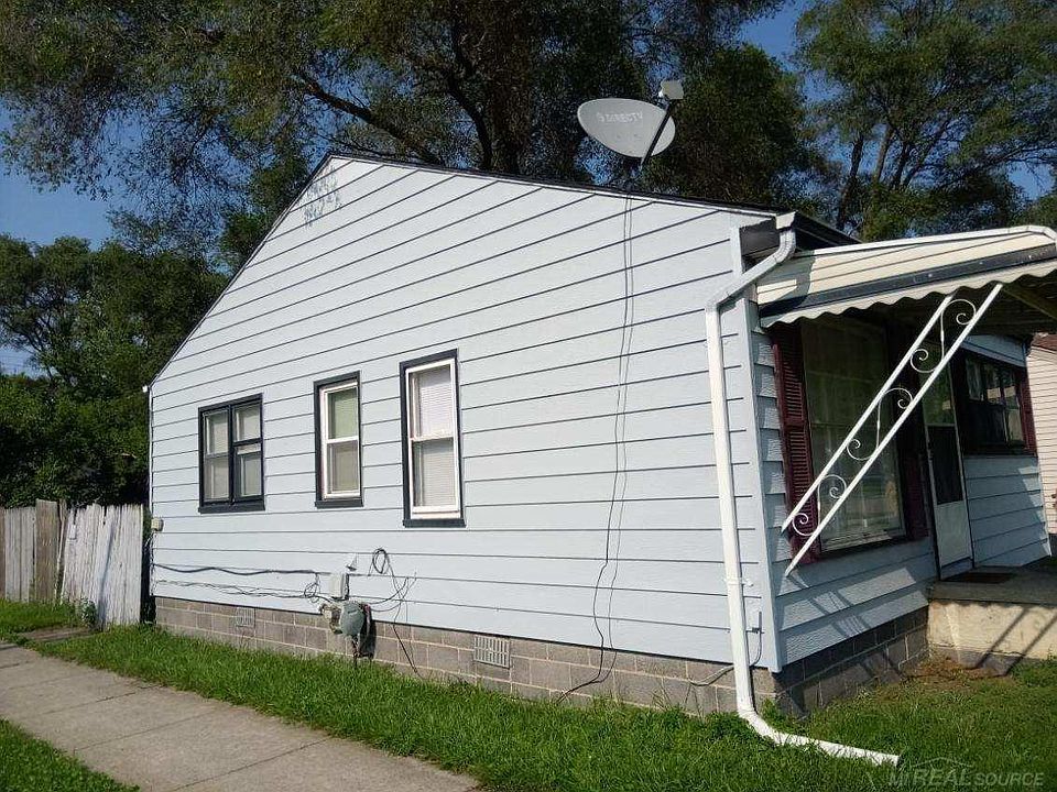 2nd image of 13005 Sidonie Ave