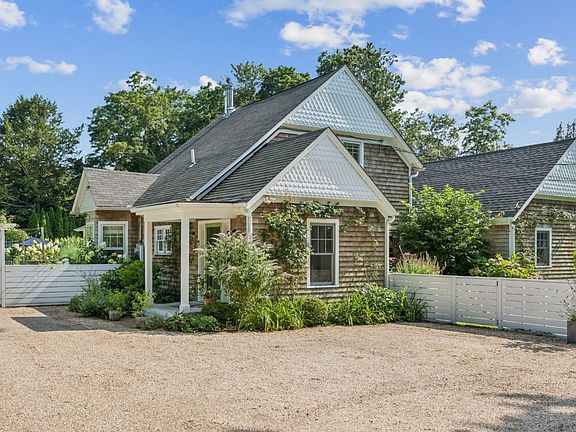 3rd image of 237 Maple Ln