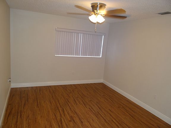 4th image of 1405 Hiawatha Ave