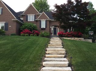 11246 Old Stone Dr, Indianapolis, IN
