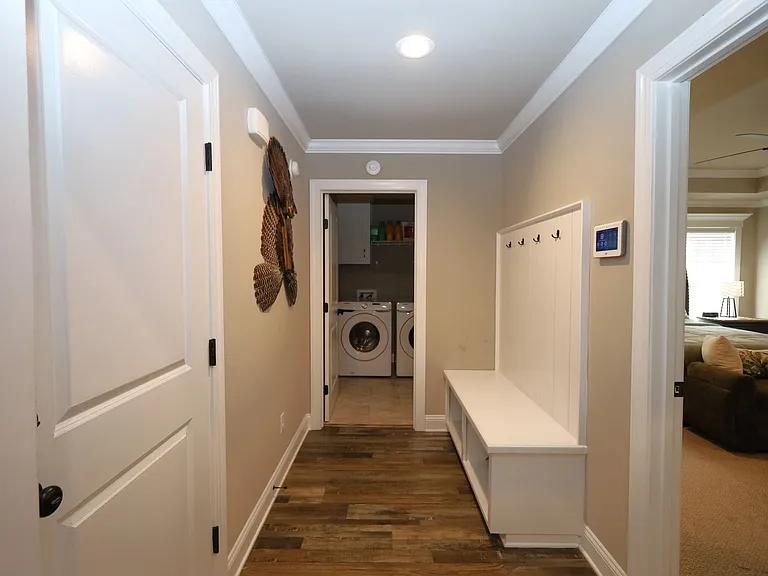 124 Floyd McNeal Dr — Photo 11