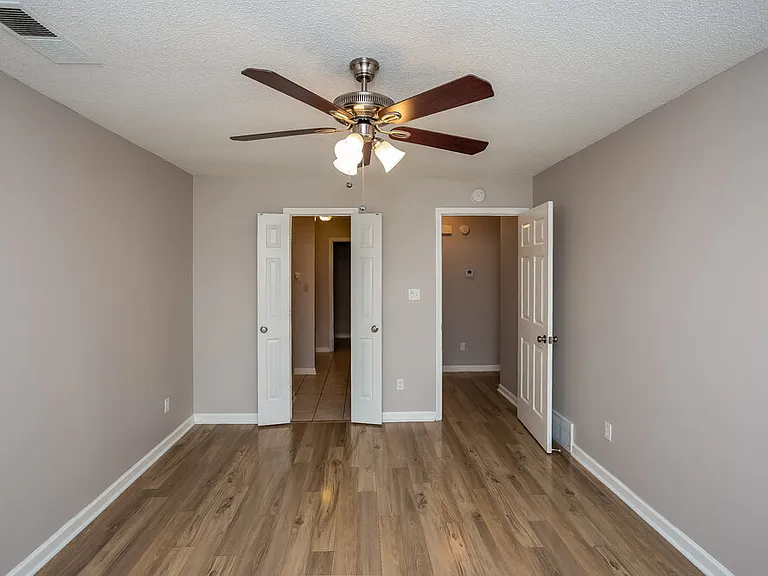 6853 Ranch Ridge Cv E — Photo 10