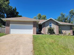 503 E Tedda Ct, Nixa, MO 65714