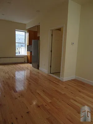 Rented by Skyline Group Real Estate | media 15