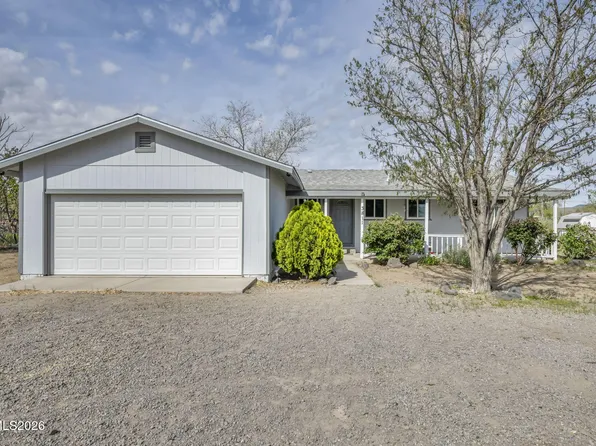 3811 Deodar St, Silver Springs, NV 89429