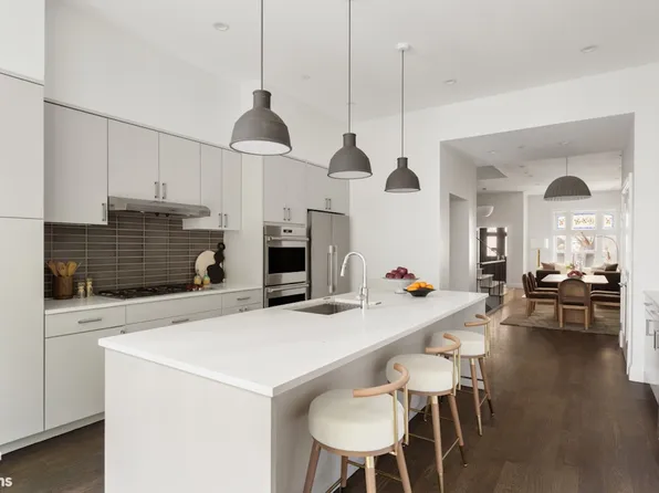 32 West 119th Street image 3 of 15
