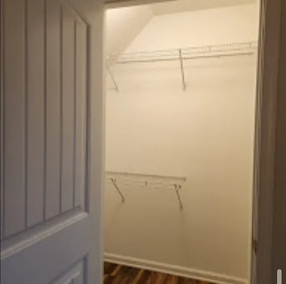 4 Hayfield Ct #1 — Photo 2