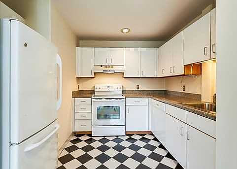 5th image of 10 Weston Ave APT 203
