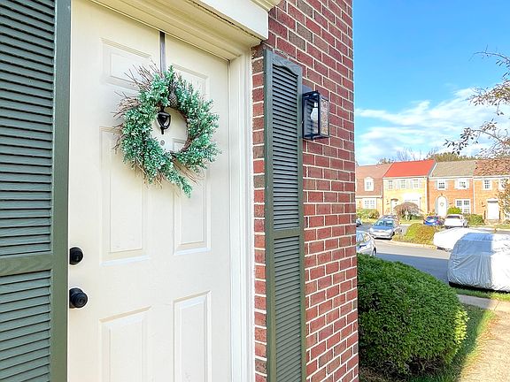 Private Side Entrance