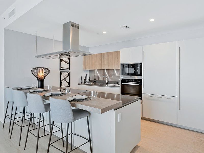 1st image of 1000 Brickell Plz Ph 5604
