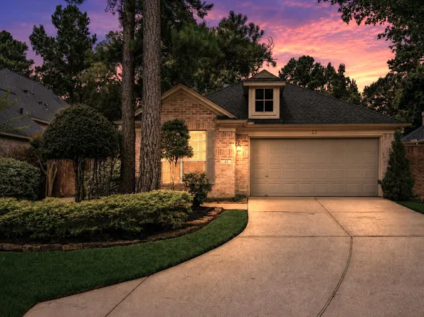 23 E Sienna Pl, Spring, TX 77382
