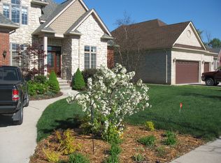 39851 W Offshore Dr, Harrison Township, MI 48045