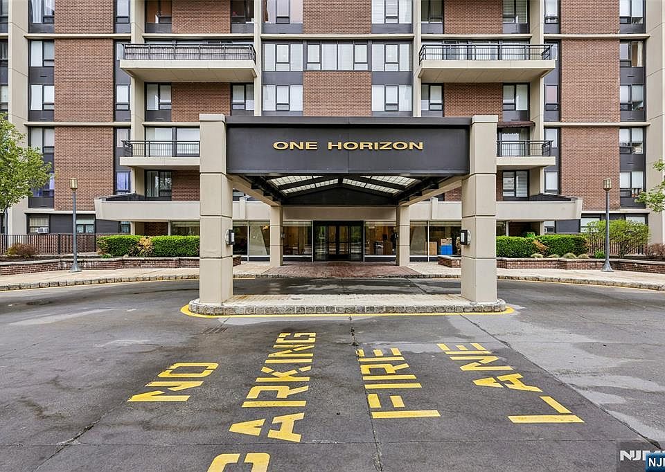 1 Horizon Rd APT 1404, Fort Lee, NJ 07024 | MLS #26014464 | Zillow