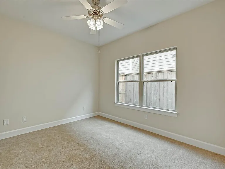 11609 Main Cypress Dr — Photo 5