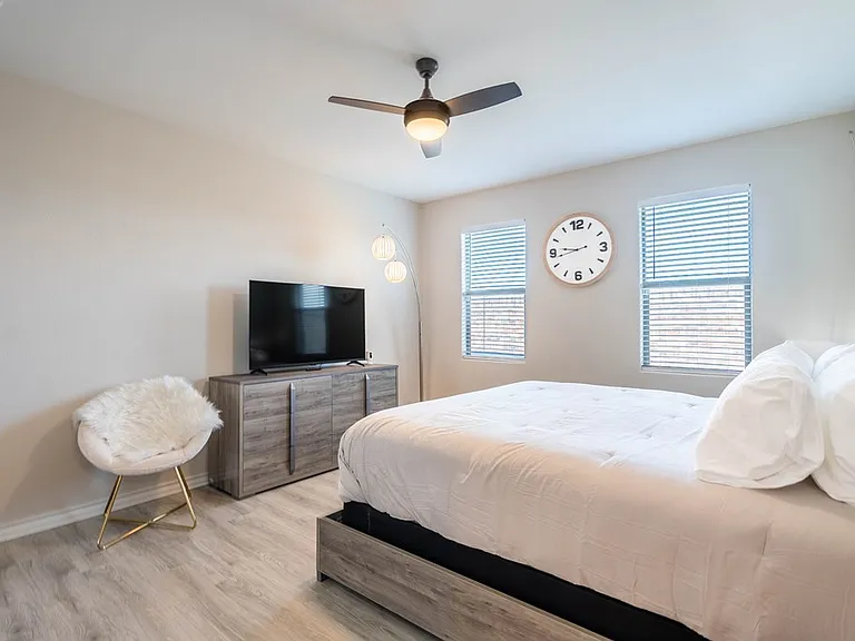 3611 El Cajon Ave — Photo 23