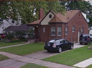 6732 Rockdale St, Dearborn Heights, MI 48127