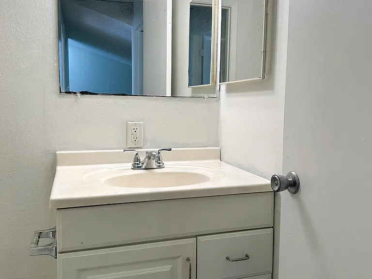 255 N Michigan St #104 — Photo 13