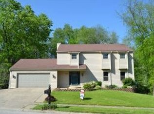 2125 E Meadowbluff Ct, Bloomington, IN