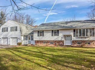 9 Old Winchendon Rd, Templeton, MA 01468