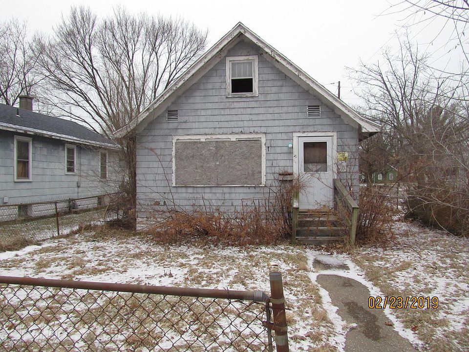 1st image of 1210 Broadway Ave