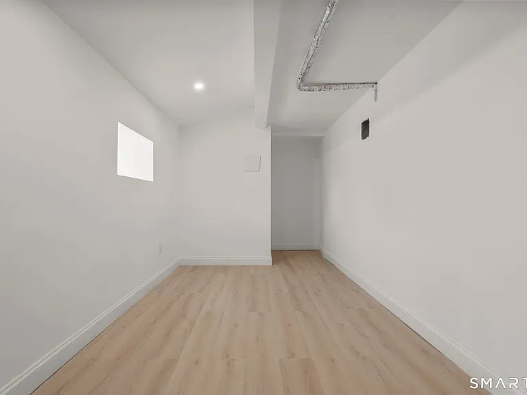 64 Soundview Ave #1 — Photo 18