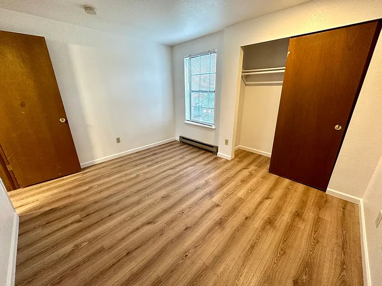 1730 Texas St #1 — Photo 8