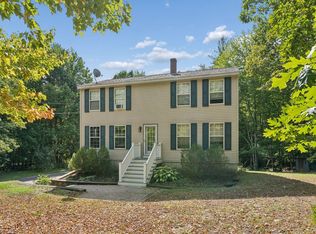 40 Kayla Dr, Arundel, ME 04046