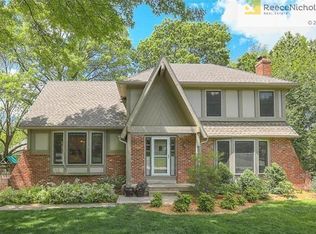 8004 Westgate Dr, Lenexa, KS 66215