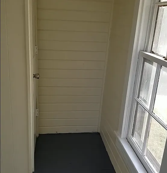 207 S Powell St — Photo 3