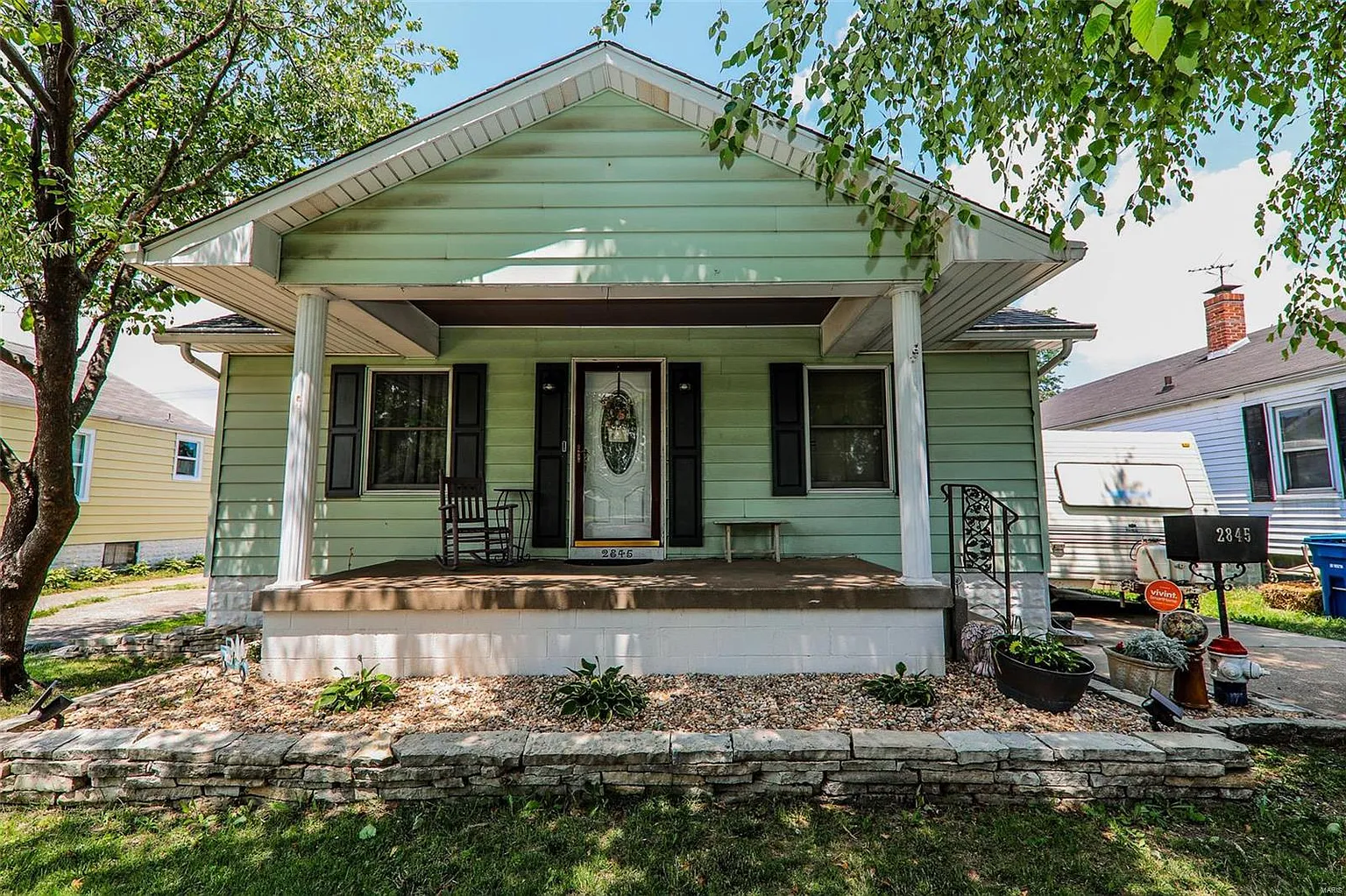 2845 Ralph St photo 1