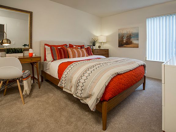 5th image of 44525 Pine Dr #13109