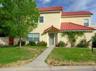 648 Superstition Dr SE, Rio Rancho, NM 87124