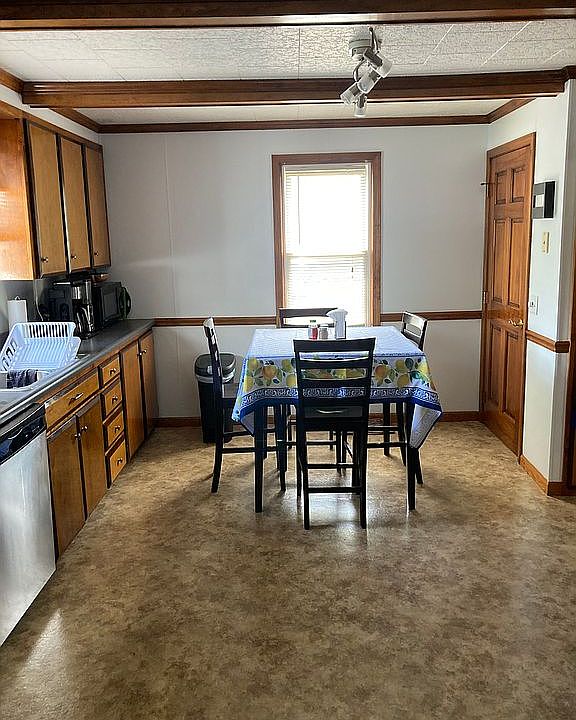 50 Chestnut St, Fredonia, NY 14063 Zillow