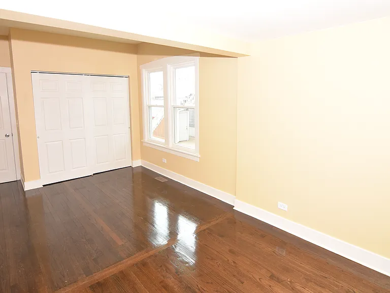 9761 Schiller Blvd — Photo 9