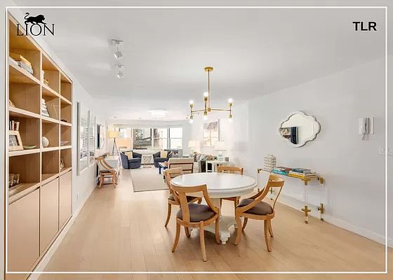 1st image of 150 E 61st St APT 4C