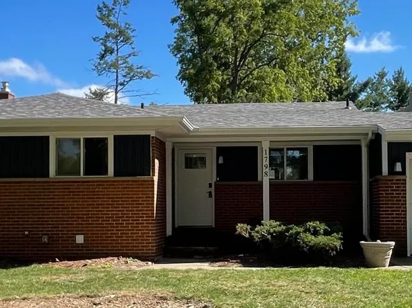 1798 Carlton Ave NE, Grand Rapids, MI 49505