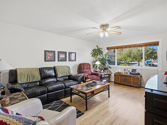 5th image of 152 Elm Ave