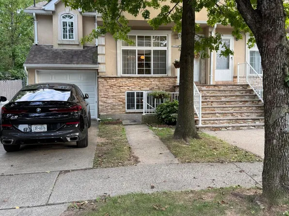 126 Jeanette Ave, Staten Island, NY 10312