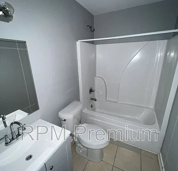 5143 Baker Blvd #B — Photo 8