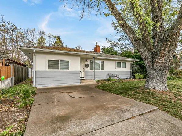 607 S Ivy St, Medford, OR 97501