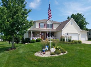 702 Cynthia St, Minonk, IL 61760