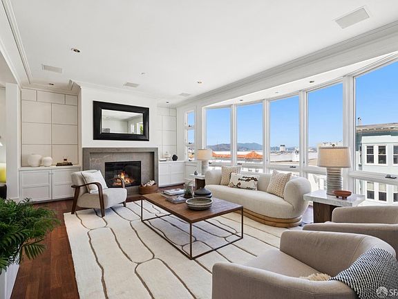 3rd image of 659 Greenwich St