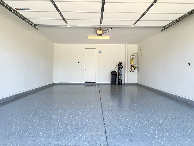 3109 E Louise Dr — Photo 22