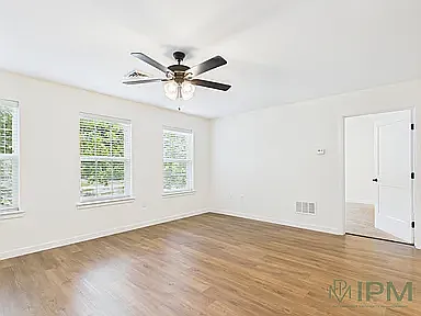 2582 Emma Ln — Photo 6